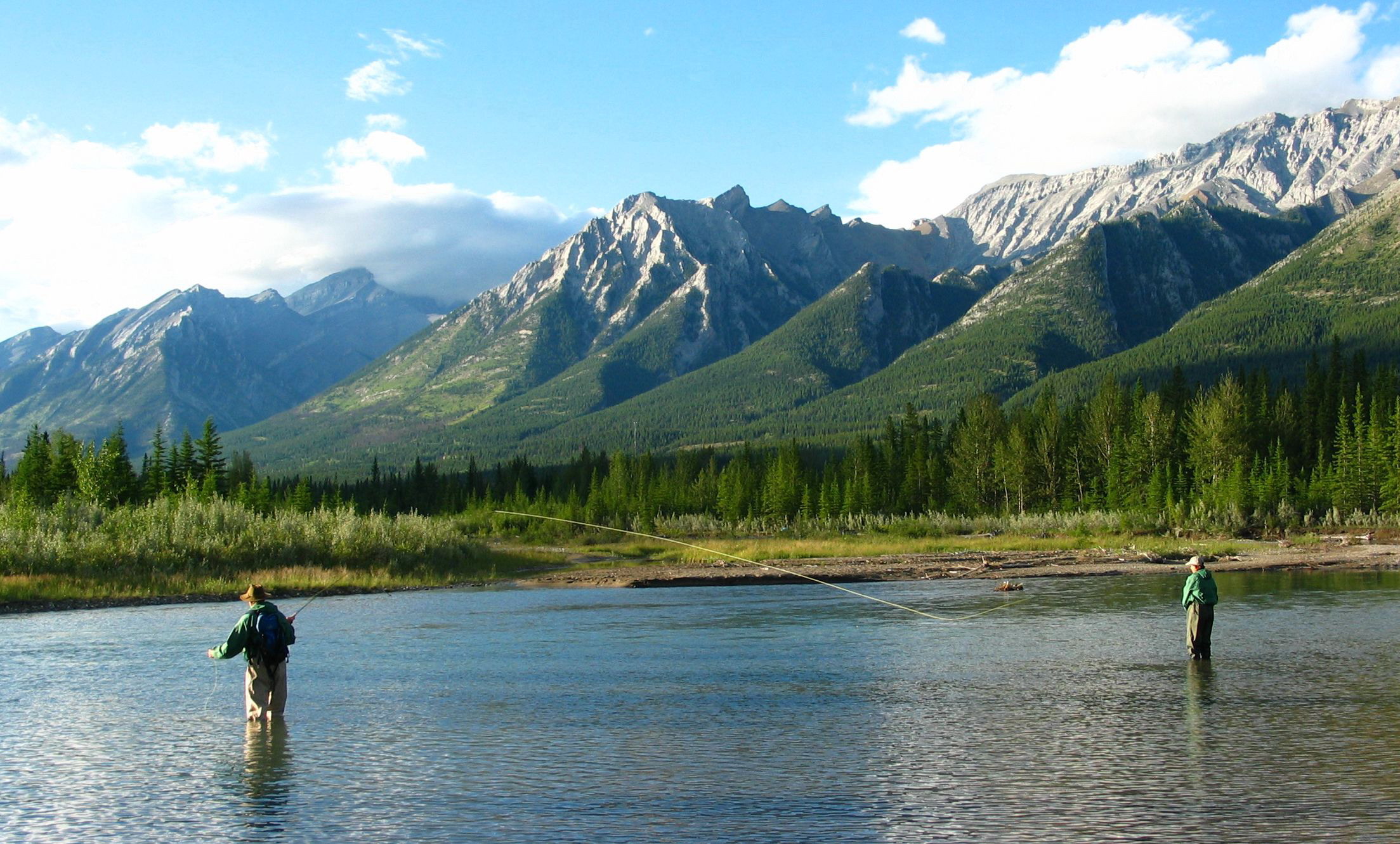 Banff Fly fishng Guides: Welcome to guided fly fishing trips near Banff  along the Bow River. Hawgwild Fly Fishing Guides guide high end fly  fishing, spin fishing along the Bow River. Guided